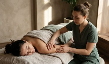 Lymphatic Drainage Massage: Benefits, Safety and Care